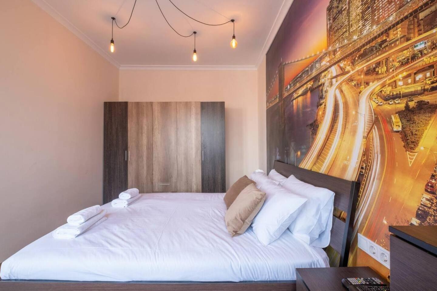 Amazing Location In The Center For 8 Vakantiehuis *